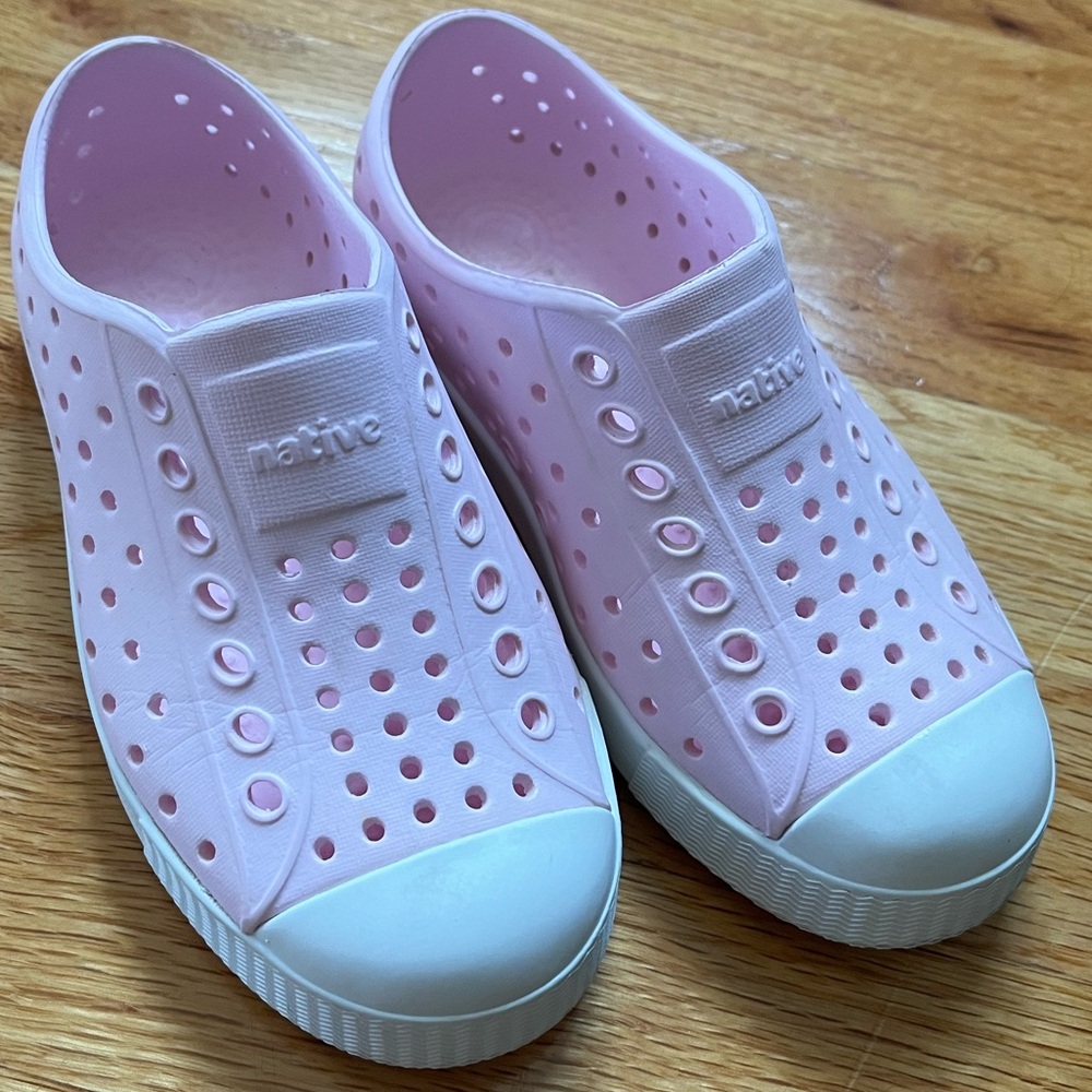 Pink Native Jeffersons